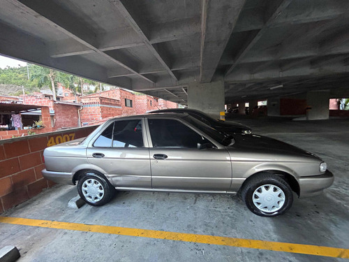 Nissan Sentra 1.6 B13