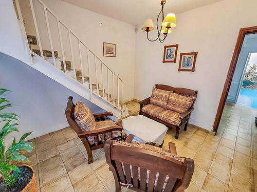 Venta / Permuta - Casa En Ph - 2 Dormitorios - General José De San Martín, Rosario