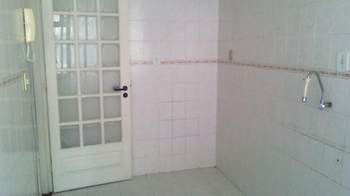 Apartamento Com 3 Dormitórios, 64 M² - Venda Por R$ 235.000,00 Ou Aluguel Por R$ 1.050,00/mês - Cavalhada - Porto Alegre/rs - Ap3198