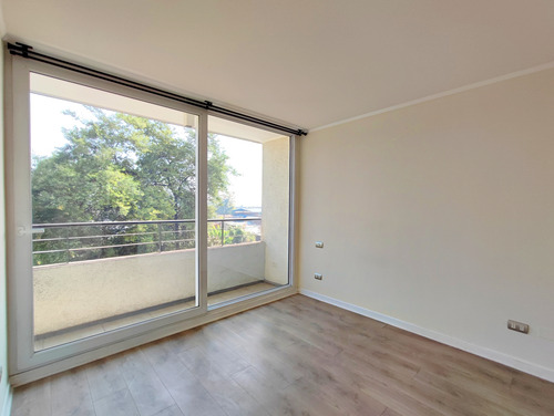 Edificio Av. Américo Vespucio (1 Est. 1 Bod.) Vista Ponien