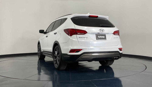 Imagen 4 de 15 de 118607 - Hyundai Santa Fe 2017 Con Garantía