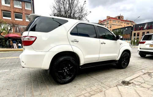 Toyota Fortuner 2.7l