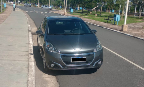Peugeot 208 1.6 Allure