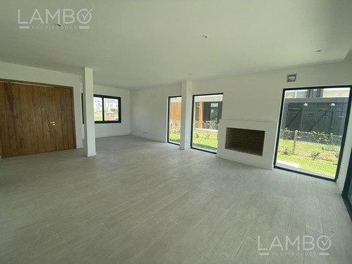 Venta - Casa - Pilara-la Calesa