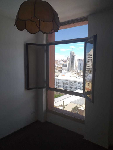 Departamento En Alquiler De 1 Dormitorio S/ Av. Olmos 20