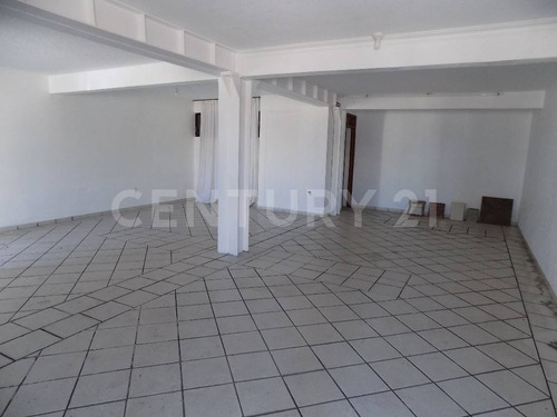 Local En Venta, Col. Centro, Coatzacoalcos, Ver.