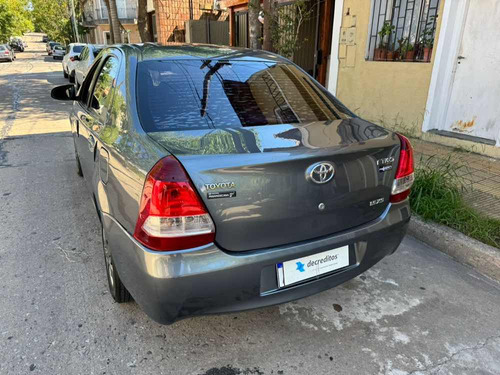 Toyota Etios 1.5 Sedan Xs