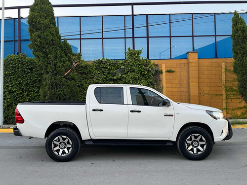 Toyota Hilux 2.8 Tdi Cabina Doble At