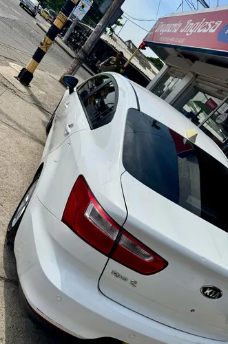 Kia Río R