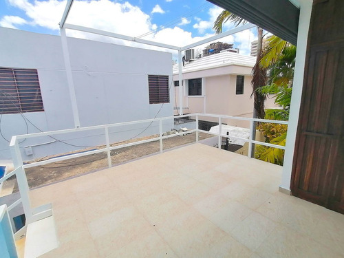 Casa En Venta En Los Cacicazgos