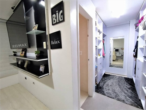 Imagen 10 de 18 de Re/max 2mil Vende Townhouse En Conj. Resd. Cayo De Agua, Urb. Sabanamar
