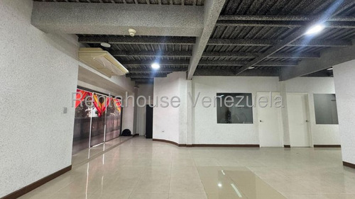 Extraordinario Local En Venta En Santa Monica