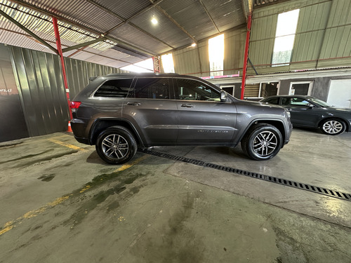 Jeep Grand Cherokee Laredo 2019 3.6 V6 2 Dueños