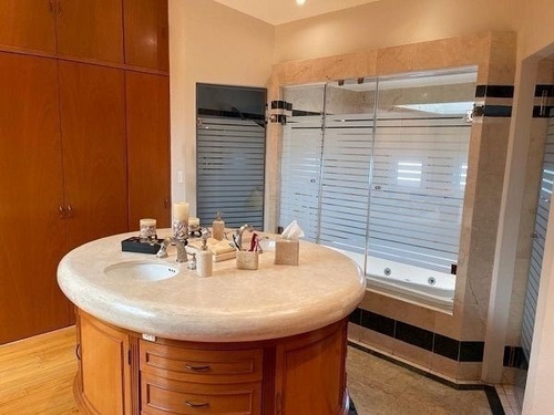 Imagen 9 de 11 de Hermosa Casa En Venta De 465 M2 En Lomas Del Chamizal