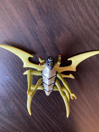 Ben 10 Insectoide / Stinkfly Bandai