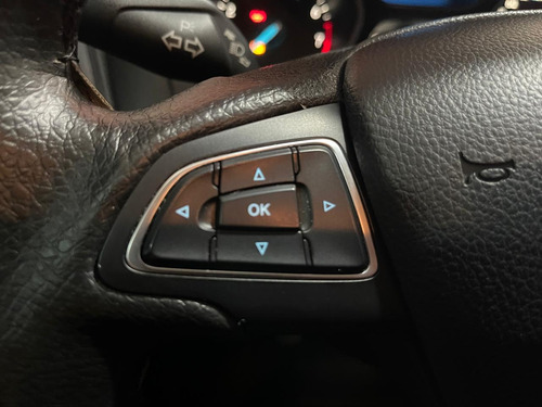 Ford Focus III 1.6 Sedan S