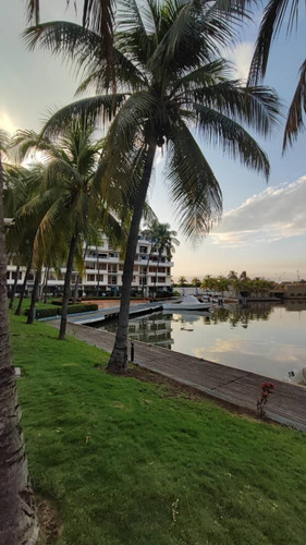 Imagen 1 de 7 de Hermoso Y Cómodo Apartamento Ideal Para Pasar Vacaciones