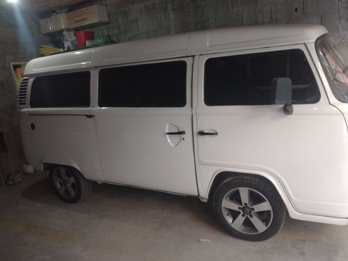Imagem 1 de 11 de Volkswagen Kombi 2011 1.4 Standard Total Flex 3p