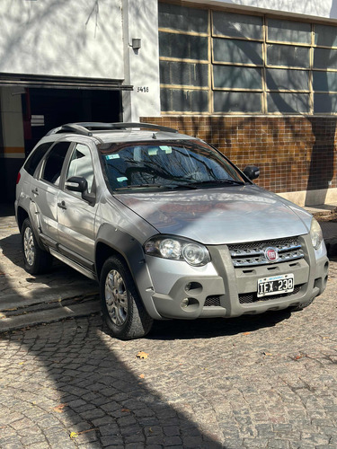 Fiat Palio 1.8 Adventure Locker