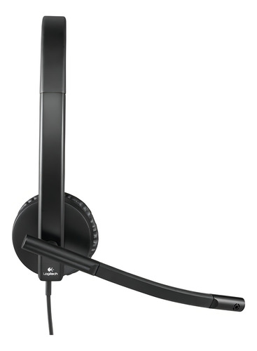 Audífonos Usb Logitech Stereo H570e Micrófono Headset color Negro