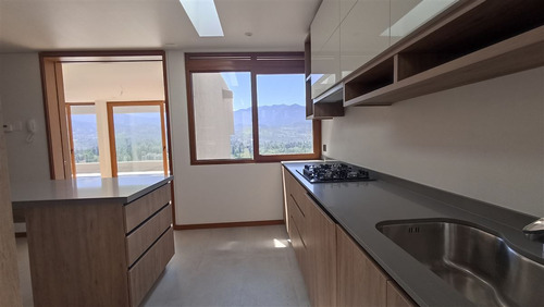 Casa En Venta En Lo Barnechea