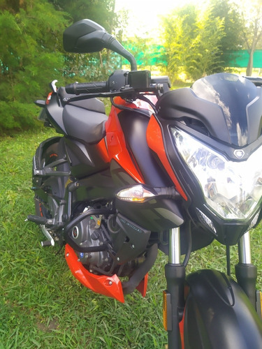 Bajaj Rouser Ns 160