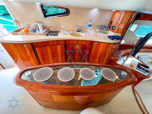 Lancha Intermarine 760 Iate Barco N Schaefer Carbrasmar Real
