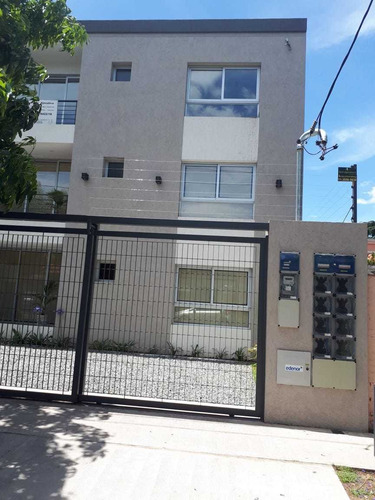 Imagen 9 de 17 de Departamento 3 Amb Con Jardin Y Cochera Condominio Amapolas Ituzaingo.ref 1023