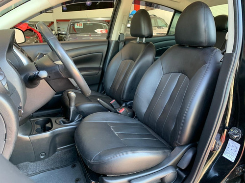 Nissan Versa 1.6 Sl 2017