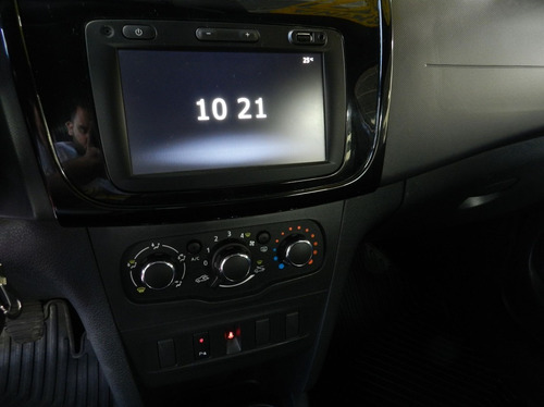 Renault Logan 1.0 12v Sce Zen