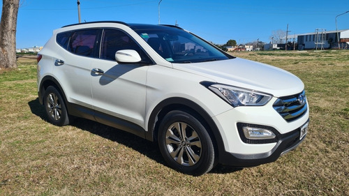 Imagen 1 de 10 de Hyundai Santa Fe 2.4 Gls Premium 7as 6at 4wd 2013