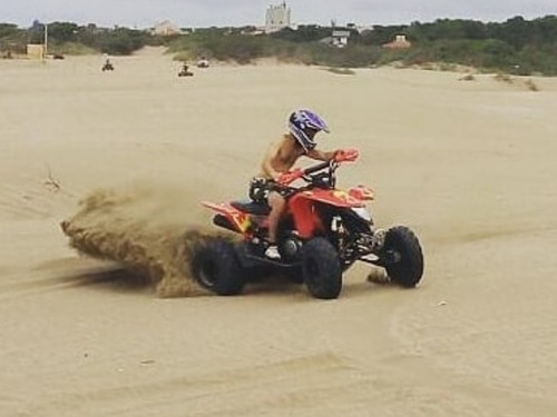 Imagen 3 de 4 de Suzuki Ltz 400