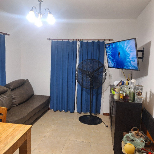 Venta 2 Ambientes Con Patio Individual, Apto Credito Hipot.