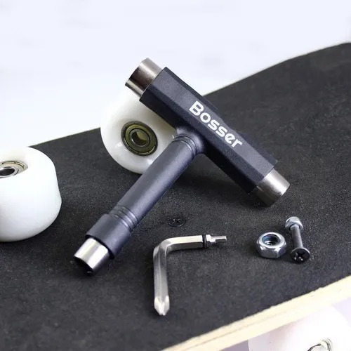 Imagen 4 de 7 de Llave T Herramienta Multifuncion Para Armar Skate Longboard