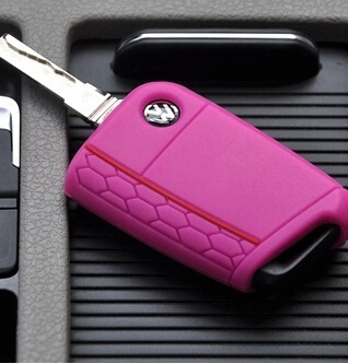 Imagen 3 de 6 de Funda Porta Llave Rosa Vw Silicon Case Protector Accesorios