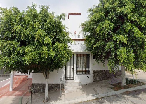 Vendo Casa En Calle Barroco Queretaro