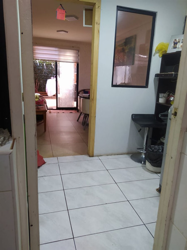 Casa En Venta De 4 Dorm. En Curicó