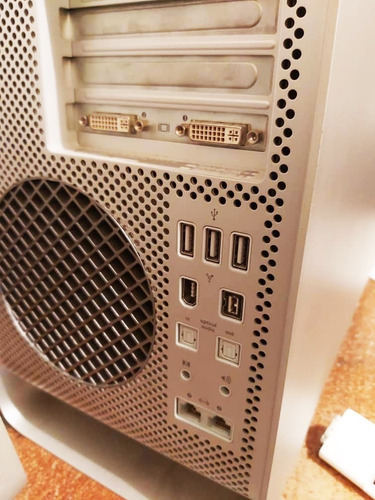 Imagen 4 de 8 de Mac Pro 3.1 /2008 + Monitor Apple Cinema Hd 23