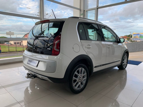 Imagem 5 de 12 de Volkswagen Cross Up 1.0 12v 4p Tsi Flex