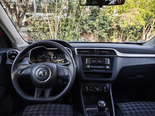 MG Zs 1.5 Std