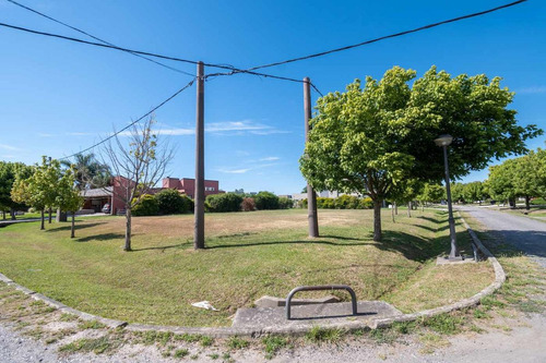 Terreno En Barrio Privado Las Almenas