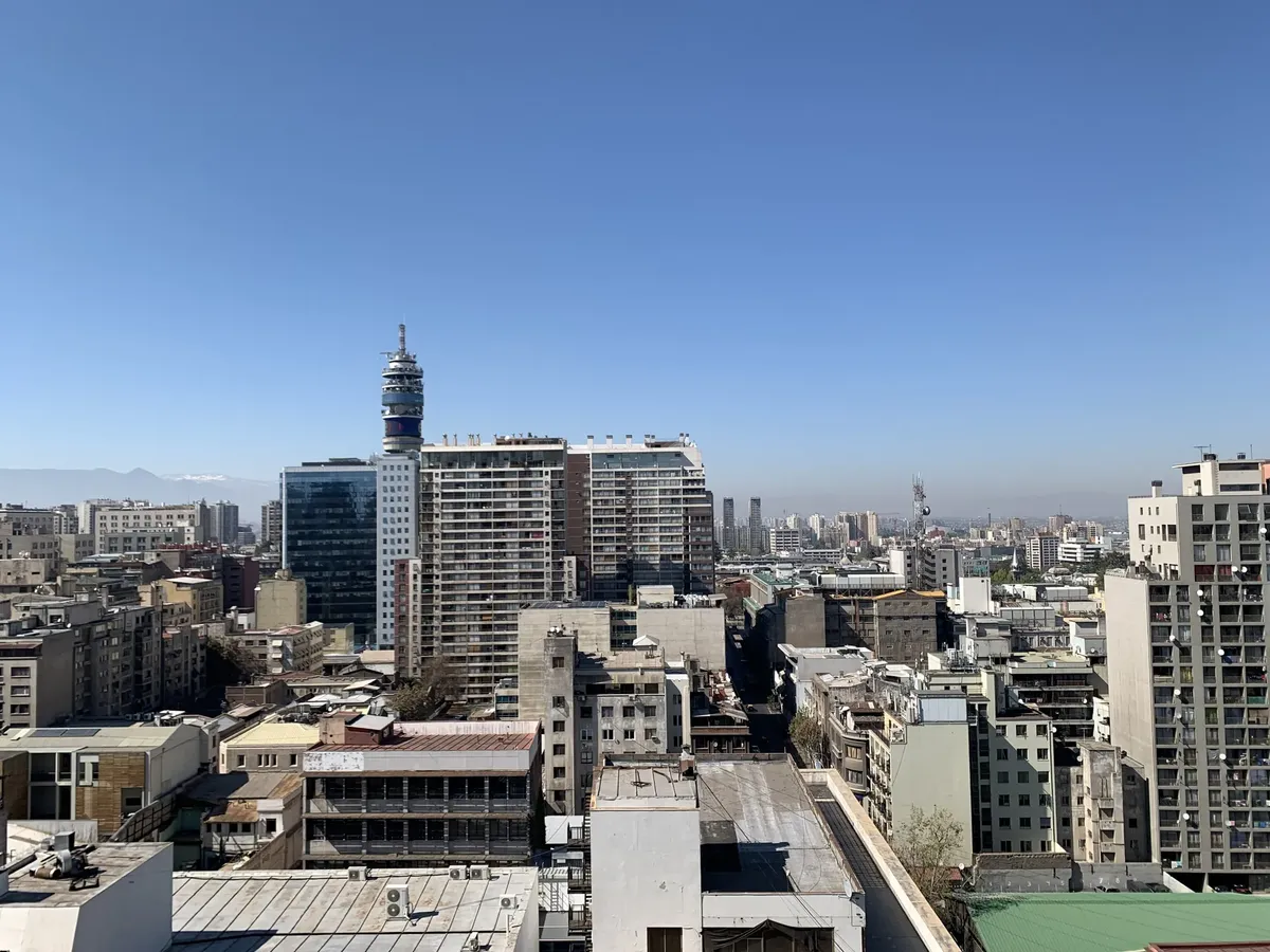 Imagen 2 de 19 de Vista Despejada A Pasos Del Metro Santa Ana.