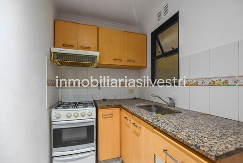3 E/ 38 Y 39, La Plata - Departamento En Alquiler Con Cochera