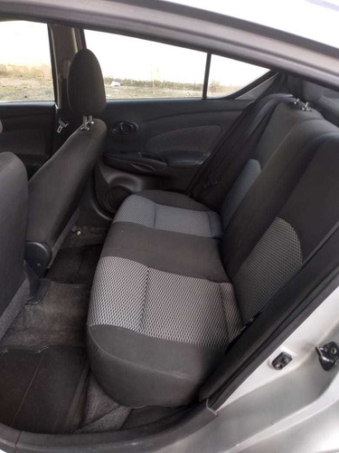 Nissan Versa 2017 1.0 12v S 4p
