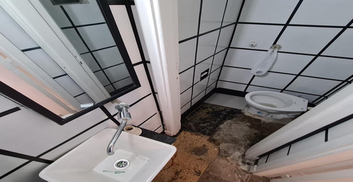 Imagen 4 de 8 de Local En Venta En Villa Crespo