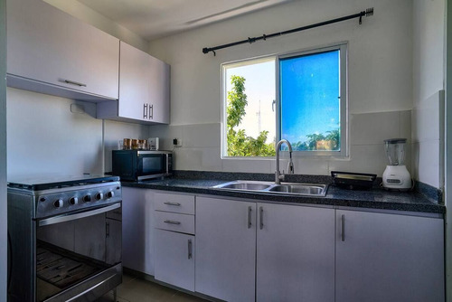Apartamento En Venta En Santo Domingo Este De 3 Habitaciones.