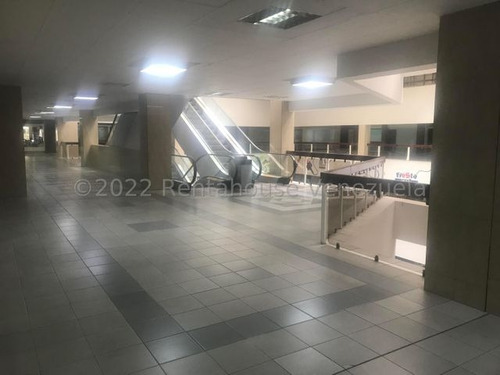 Imagen 6 de 12 de Local Comercial En Alquiler Prado Humboldt Mls #22-19796 Sonia León 0412-710.58.02