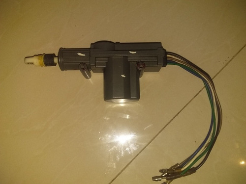 Solenoide De Puerta De Fiesta Y Eco Sports 