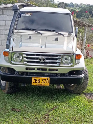 Toyota Land Cruiser 4.5 Fzj75 Macho