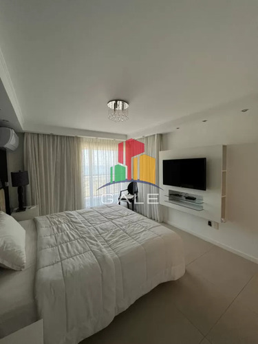 Imperiale I - 3 Dormitorios En Suite Más Servicio (planta Esquinera)